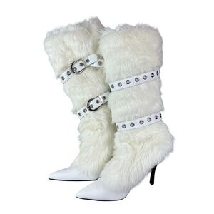 Vintage Y2K Colin Stuart White Boots with Buckle Detailing and Faux Fur